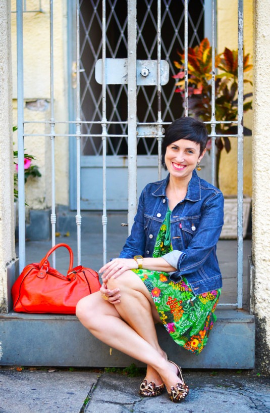 vestido Farm | Sapatilha Santa Lolla | Asos bag  | Brincos Sobral | Jaqueta Levi's