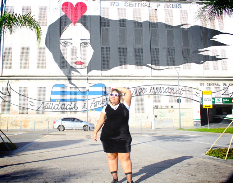 slip-dress-tendencia-plus-size