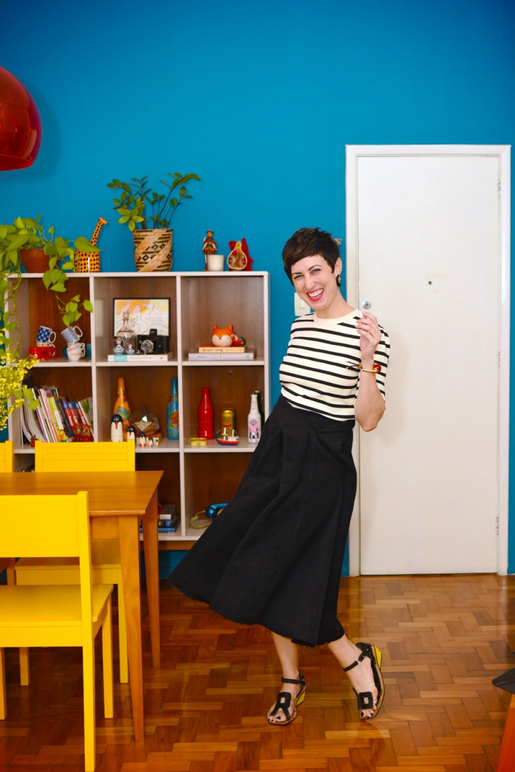 ana-soares-saia-preta-1